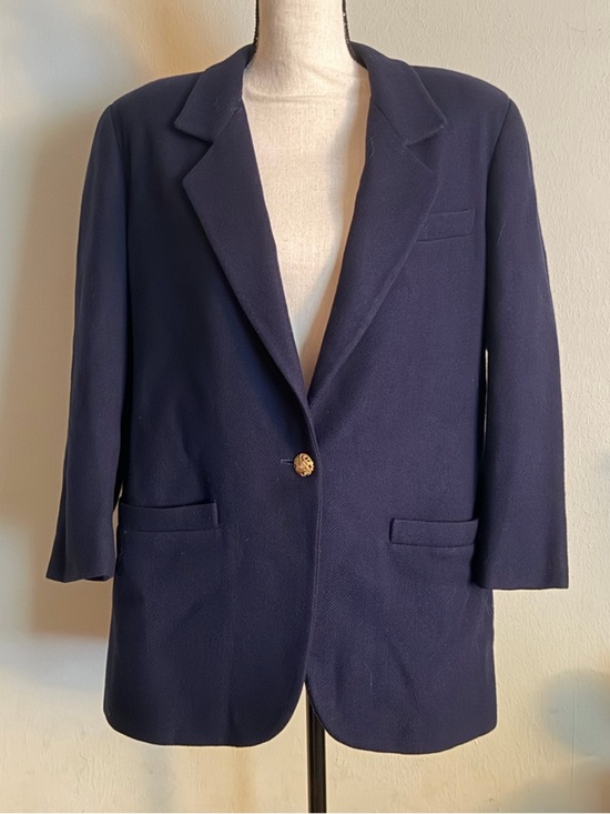 First Issue American Design Jackets & Blazers - First Issue American Design | Vintage Navy Blazer | M